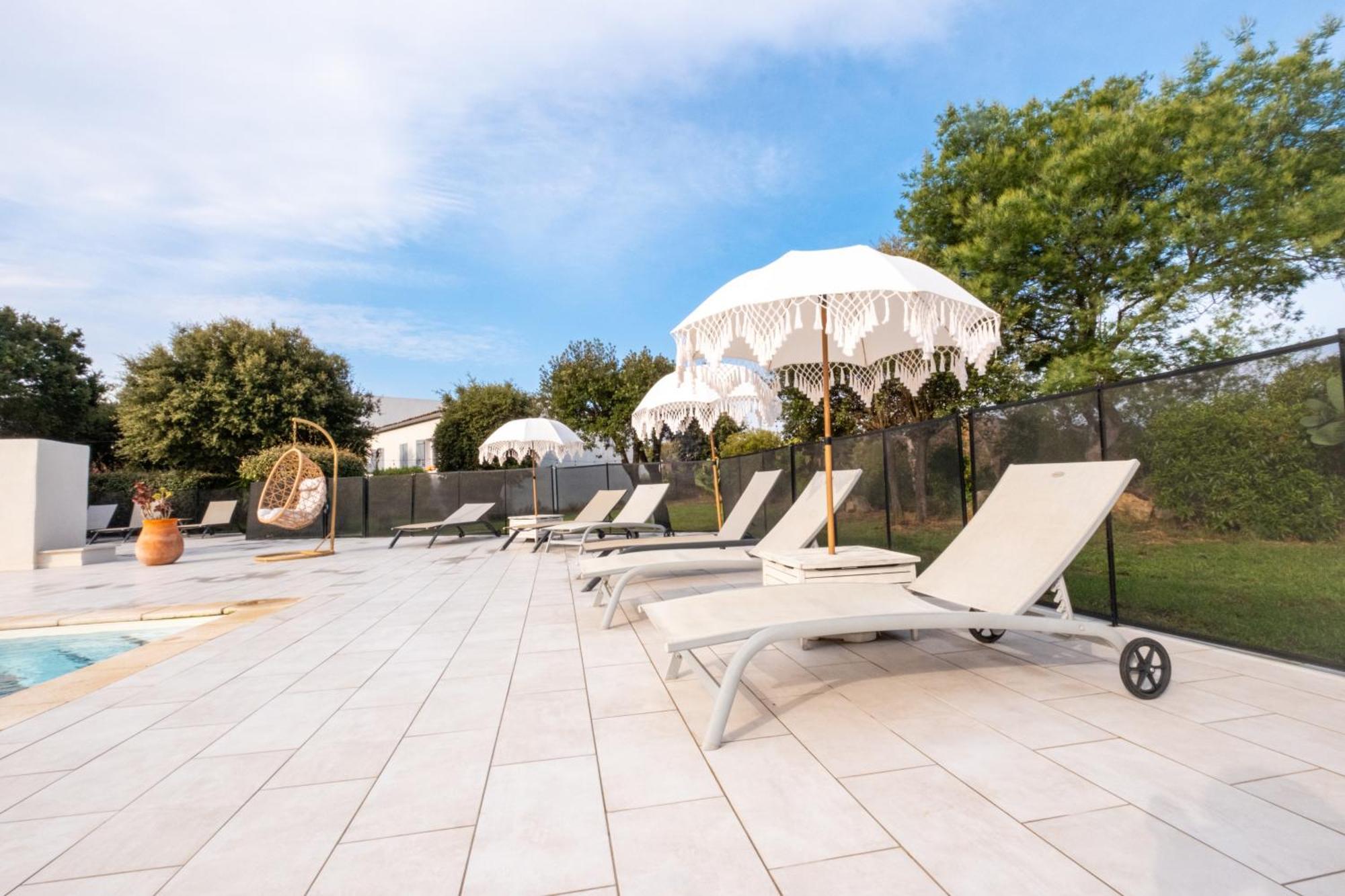 Hotel & Restaurant Les Mouettes Belgodère 외부 사진