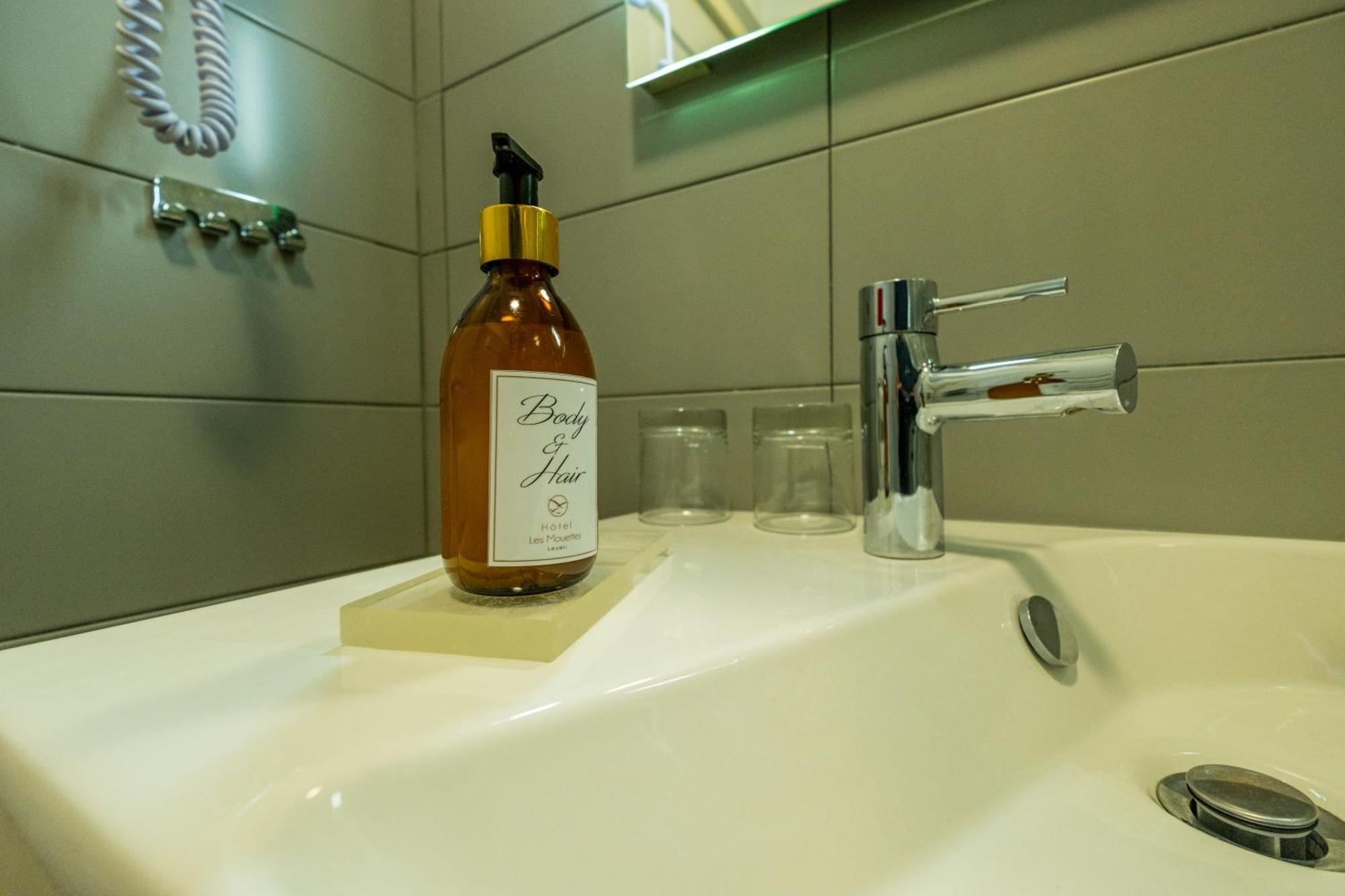 Hotel & Restaurant Les Mouettes Belgodère 외부 사진
